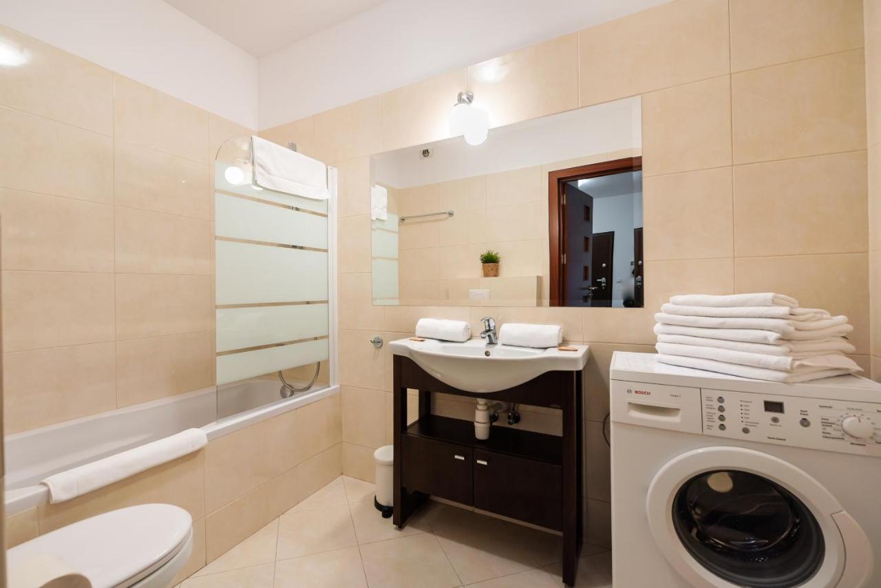 Wola Sunset Apartment Free Parking Varşova Dış mekan fotoğraf