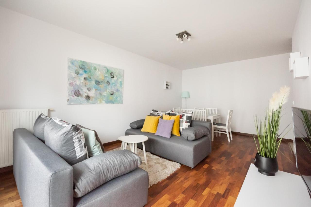 Wola Sunset Apartment Free Parking Varşova Dış mekan fotoğraf
