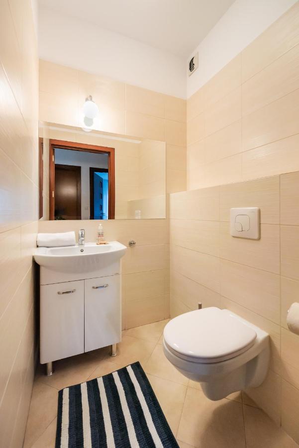 Wola Sunset Apartment Free Parking Varşova Dış mekan fotoğraf